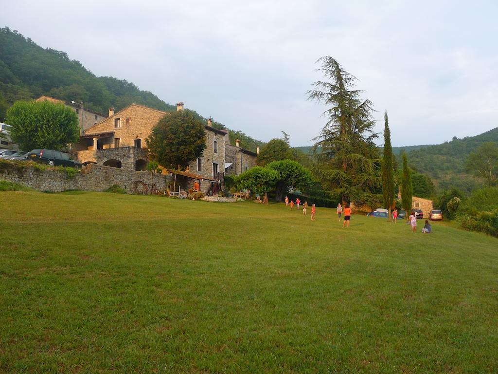 Gites Du Domaine De Serre Long Saint-Maurice-dʼIbie Dış mekan fotoğraf